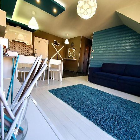 Intro Apartman Sarvar Exterior photo